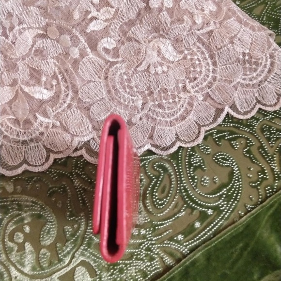 Louis Vuitton Monogram 4 Key Case Vernis - Picture 5 of 6